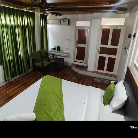 King Umar Palace Jamb Екстер'єр фото