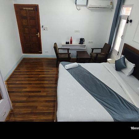 King Umar Palace Jamb Екстер'єр фото